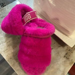 Hot pink Ugg slippers. Girls. Size 12.